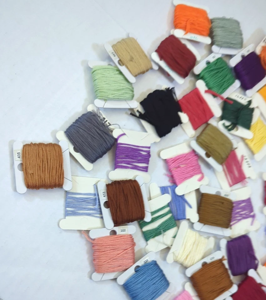 Lot of 52 Embroidery Floss Labeled Cotton Cross-stitch Thread on Cards Lot - Image 2 of 4