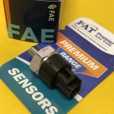 Oil pressure switch for Toyota MHW11 MHW20 ZVW30 PRIUS 1.5 1.8 OPS