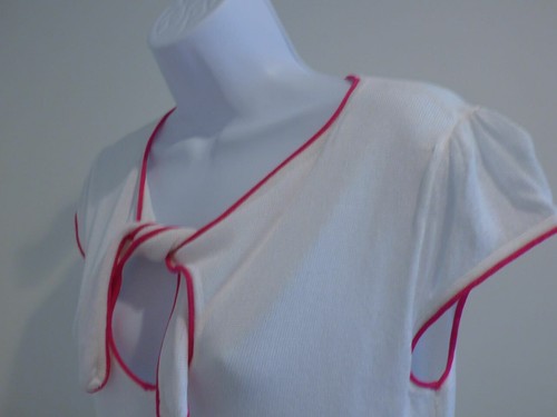 NANETTE LEPORE White W Fuschia Pink Trim Tie Keyhole Neck Cap Sleeve Sweater SzS - Picture 3 of 6