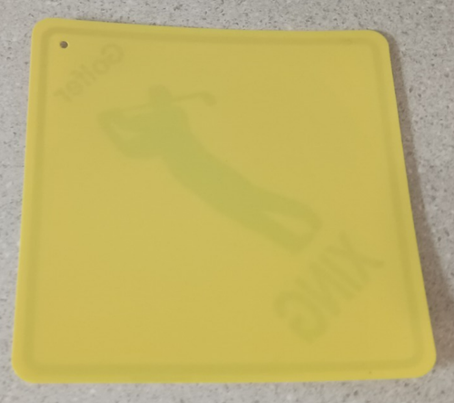 Plastic Yellow Golfer Crossing Road Wall Sign Brand New Ships Free! - Picture 2 of 2