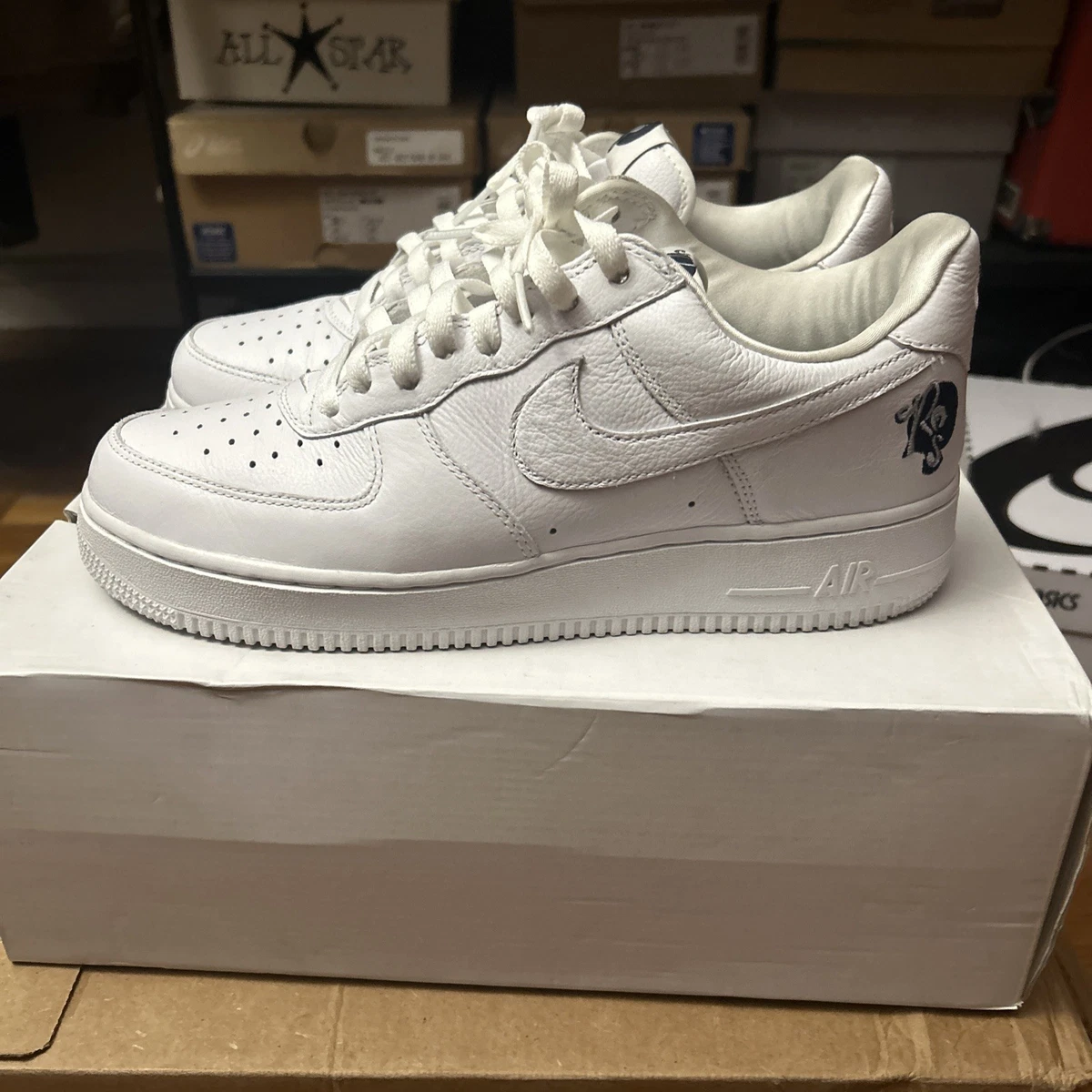 Nike Air Force 1 Roc-A-Fella for Sale | Authenticity  display picture 3