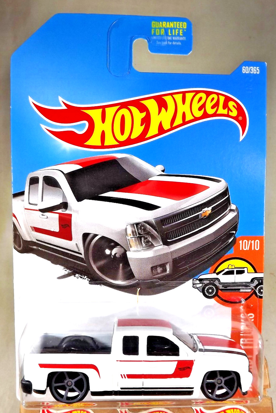 2017 Hot Wheels #60 HW Hot Trucks 10/10 CHEVY SILVERADO White w/Gray OH5 Spokes