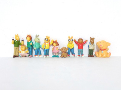 Lot Of 11 Marc Brown PBS Arthur Mini Figures 1-1.5'' Family & Friends, Pal dog