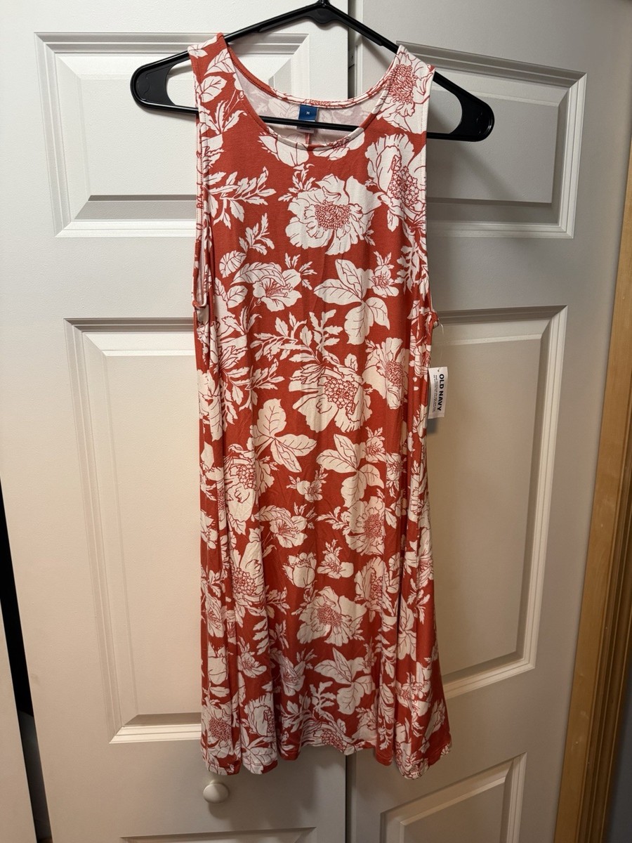 old navy summer dresses Red Floral Swing Dress NWT Sleeveless Flowy Dress and xl (18)machine wash according to the care instruction label . Old Navy Strapless Smocked Sundress