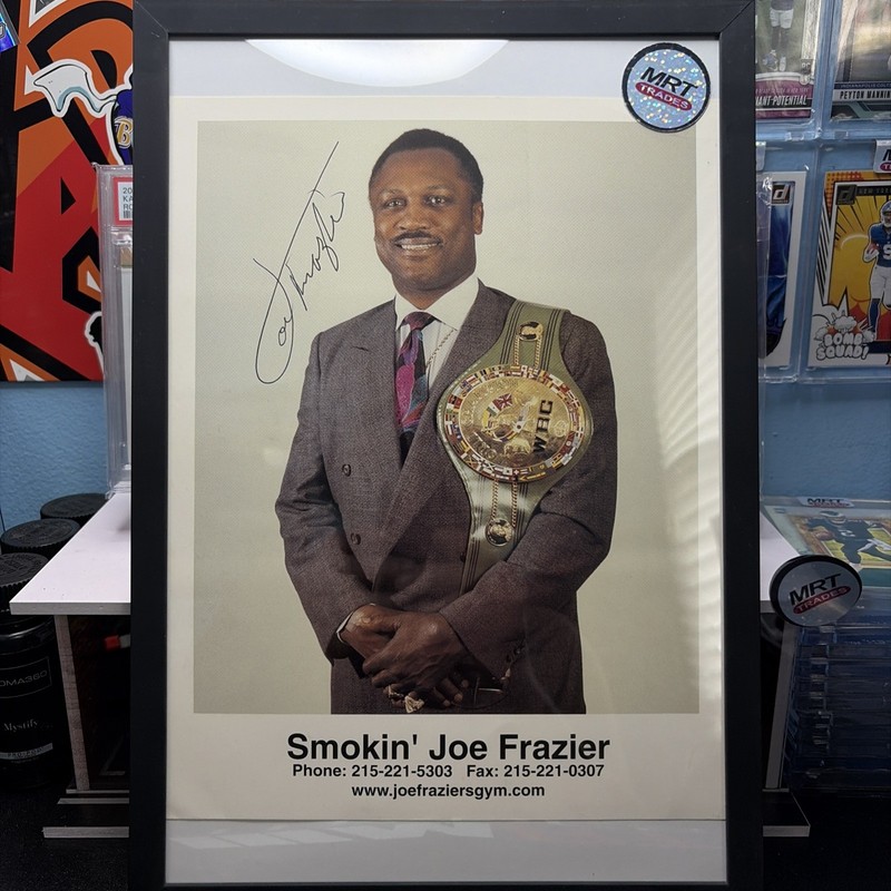 SIGNED 8X10 PHOTO OF FAMED HEAVYWEIGHT CHAMPION BOXER AND ICON JOE FRAZIER 🔥  