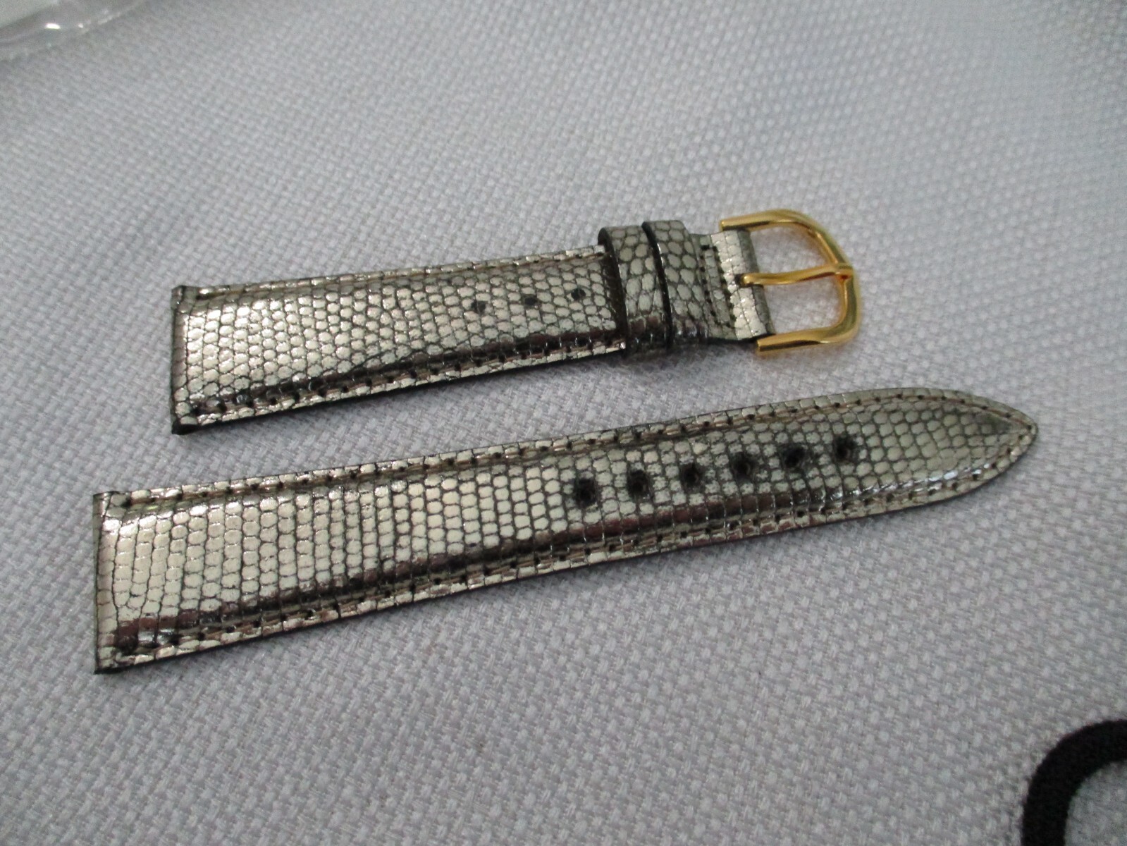 GENUINE shiny lizard exotic usa watchstrap watch band strap 20mm gold metallic