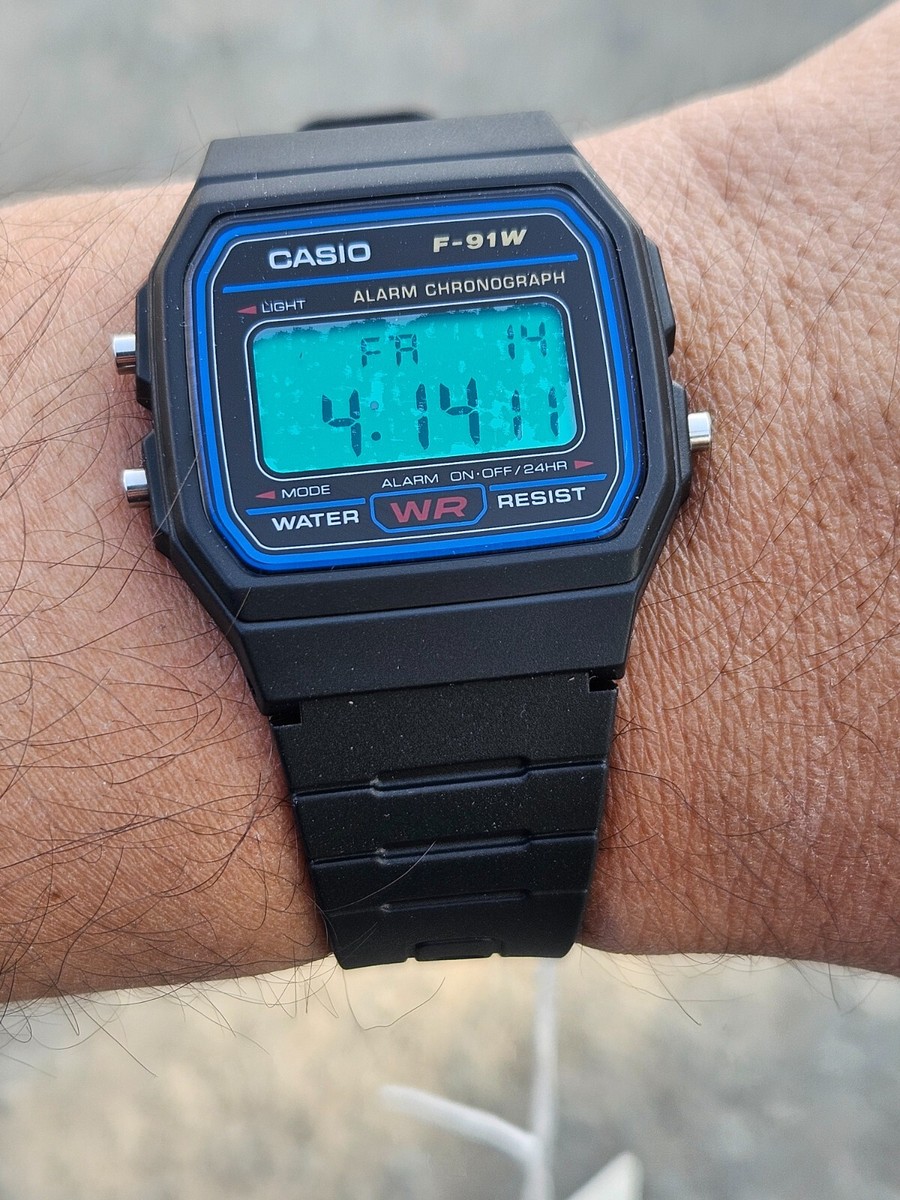 Custom Casio F-91W Digital Watch Green Display Mod Classic - Main Image