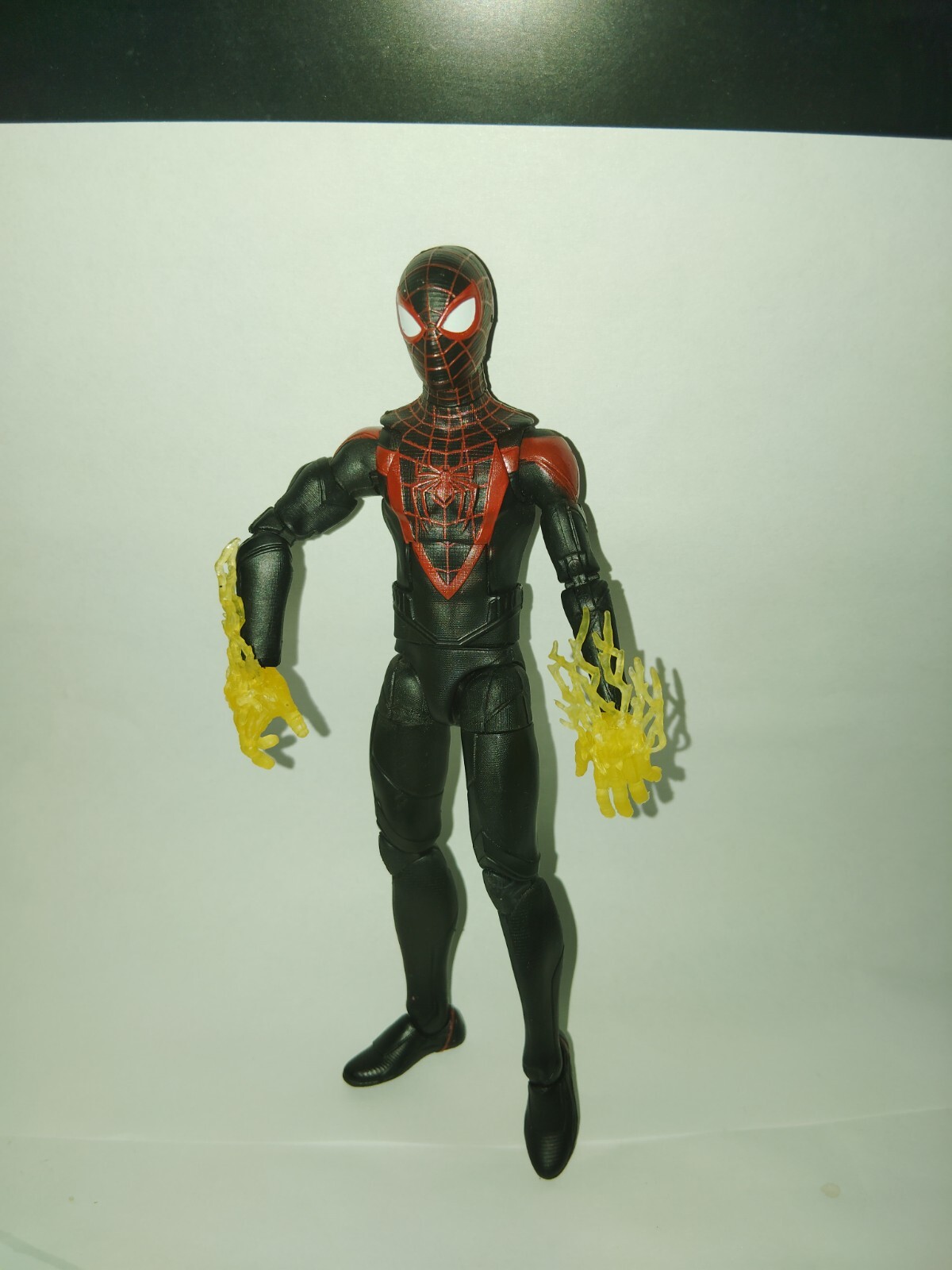 Marvel Legends Spider-Man Miles Morales 6
