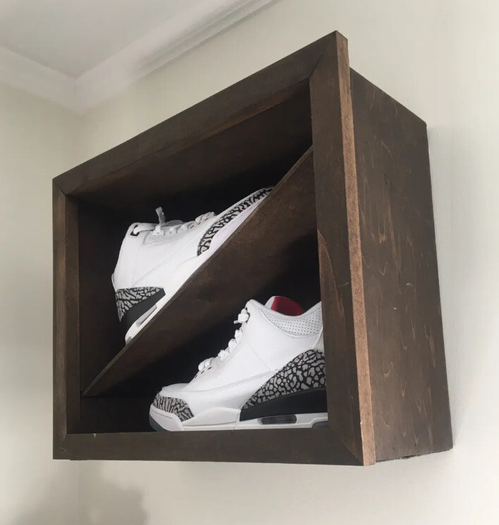 custom jordan shoe case