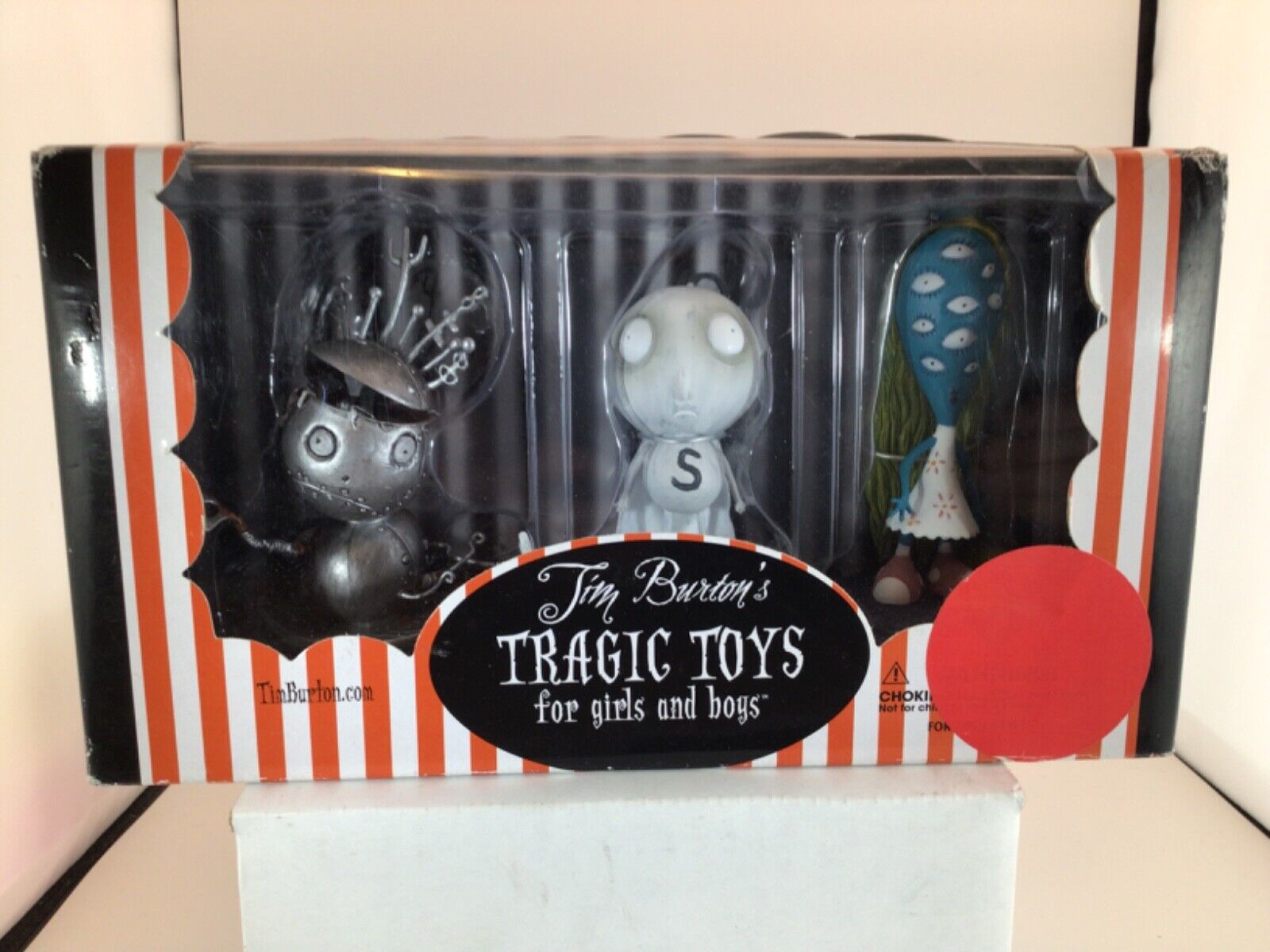 Bonecos Tragic Toys Tim Burton Stain Boy, Robot Boy, The Gir