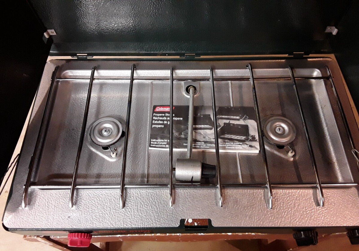 Vintage 1990's Coleman Model 5435C700 Dual Burner Green Propane Camp Stove