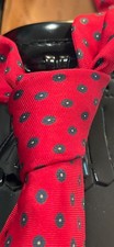EXCELLENT WEMBLEY 100 WOVEN SILK RED BLUE GOLD MENS GEOMETRIC NECKTIE