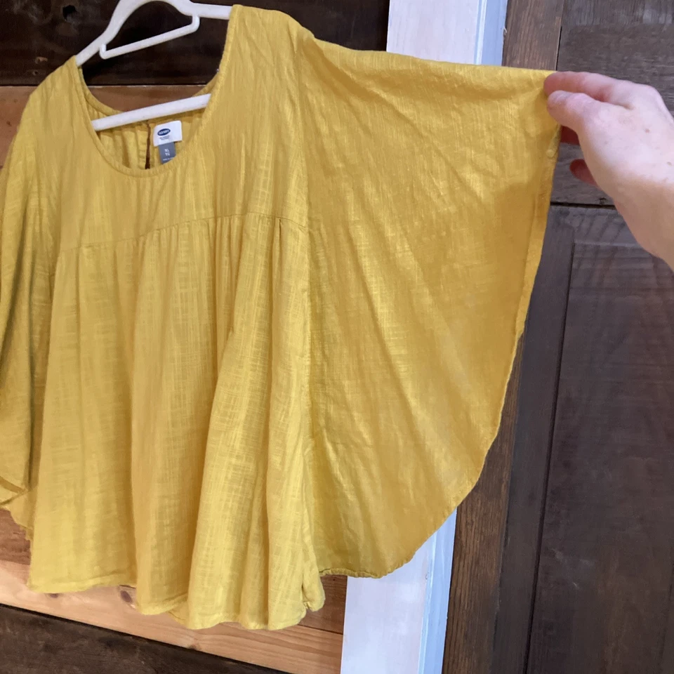 Old Navy Blouse Women's XL Yellow Short Billowy Sleeves Top - Image 3 of 4