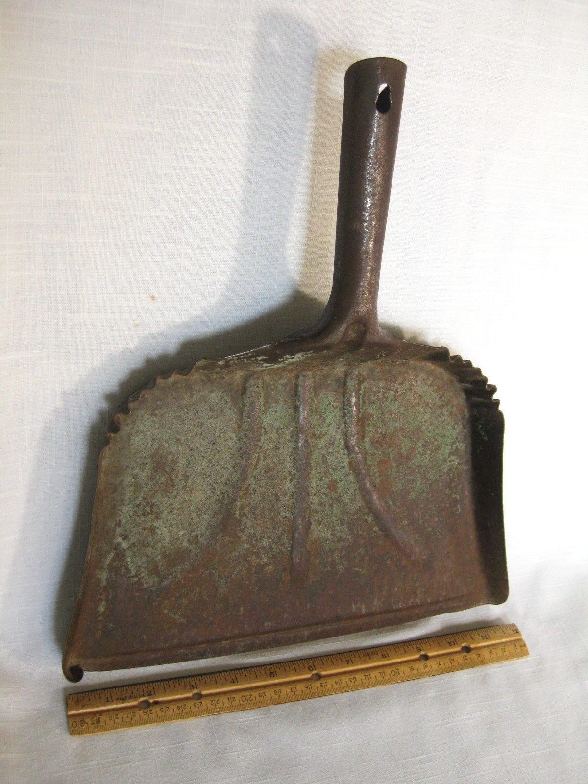 Vintage Steel Dust Pan Rustic Farmhouse Garage Retro Home 12"