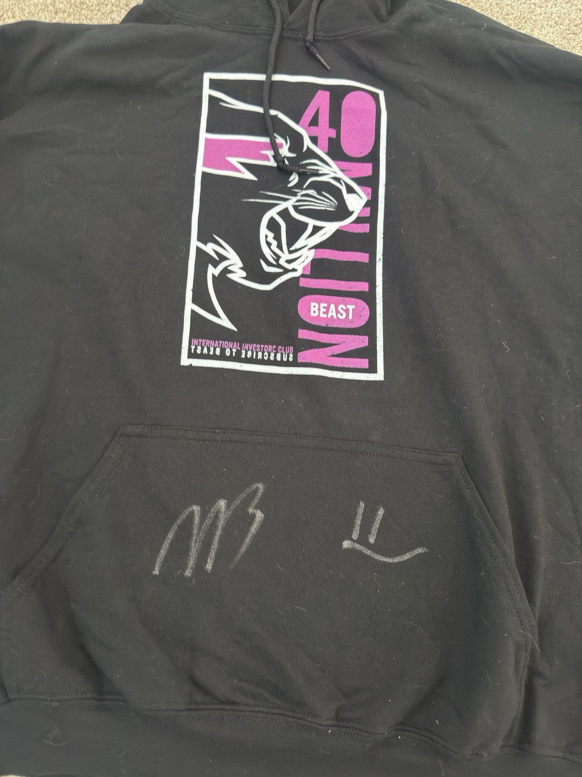 Mr Beast Signed 40 Million Subscribers Black Hoodie Size XL Limited Edition image 2
