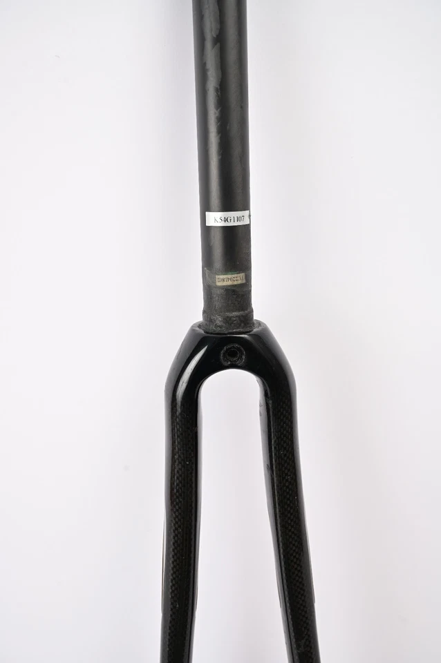 Horquilla de bicicleta de carretera Specialized Zertz Full Carbon 4 700c negra freno de llanta fact de 1 1/8" Foto 2 de 4