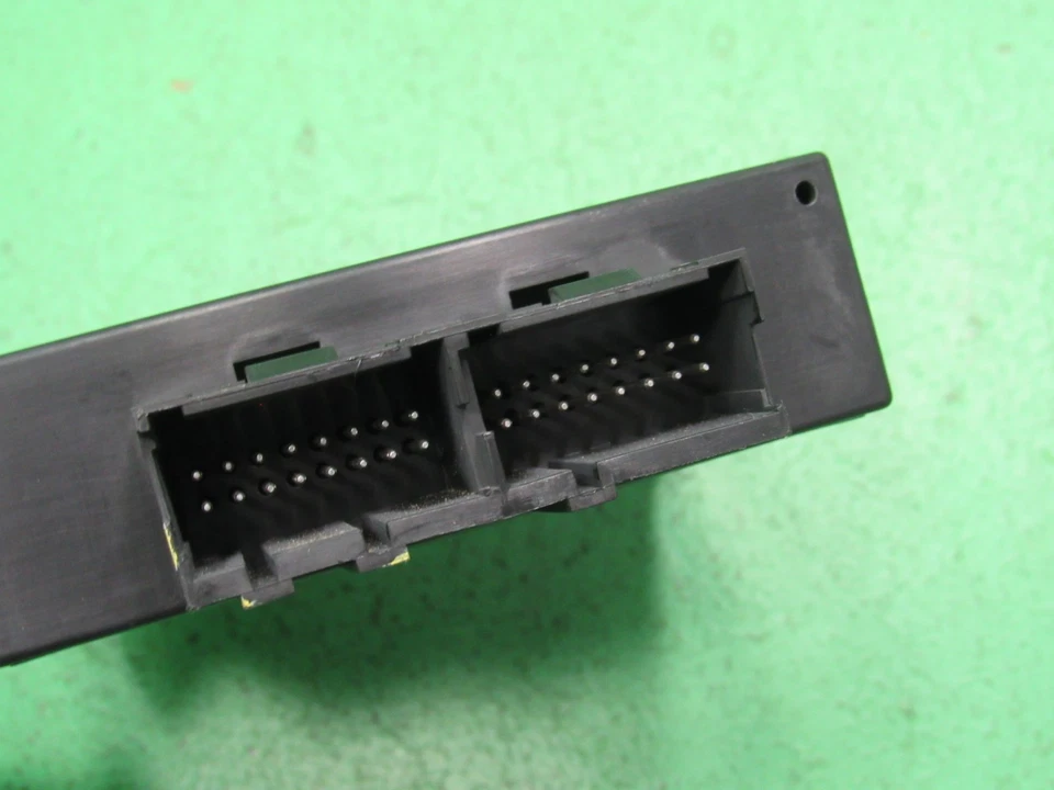 21997590 TAHOE ESCALADE YUKON SUBURBAN REAR A/C HVAC CONTROL MODULE REBUILT 2917 - Image 3 of 4