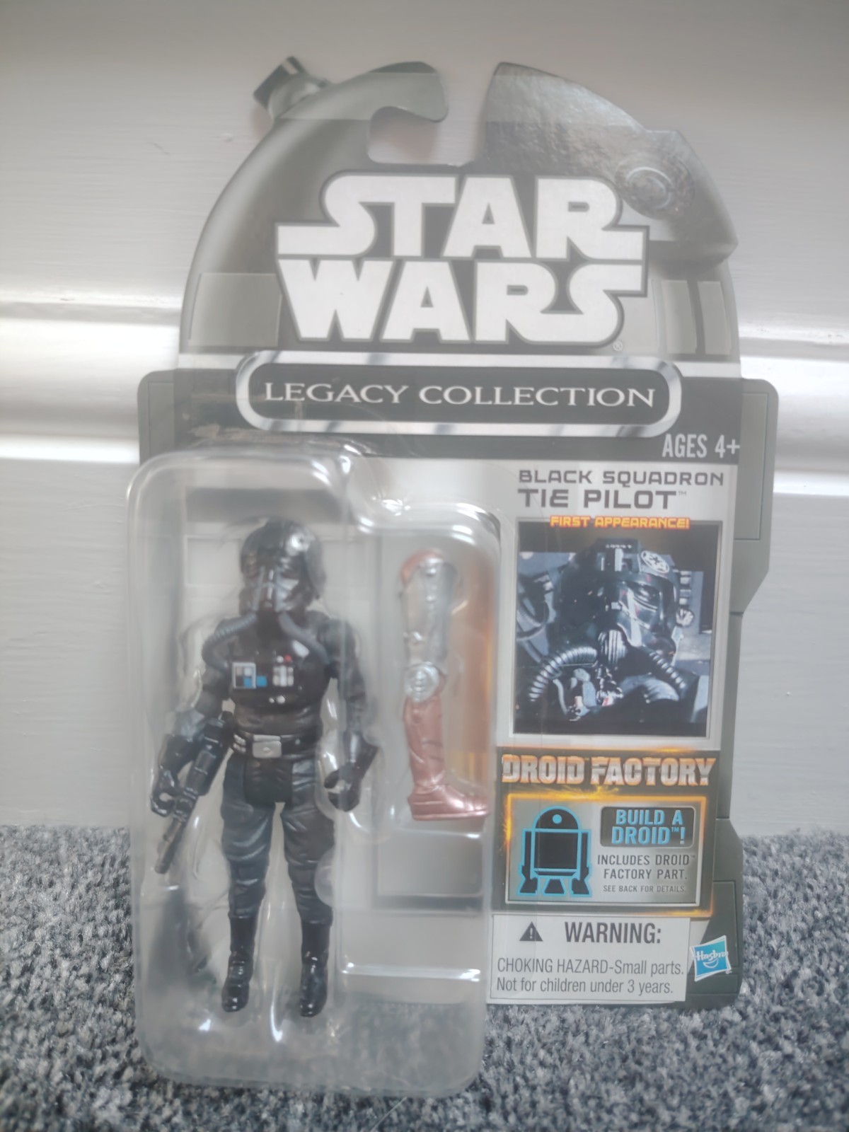STAR WARS LEGACY COLLECTION DROID FACTORY TIE FIGHTER PILOT