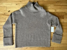 NWT HALSTON Women's 100% 2- Ply Cashmere Sweater Size Large Beige Color