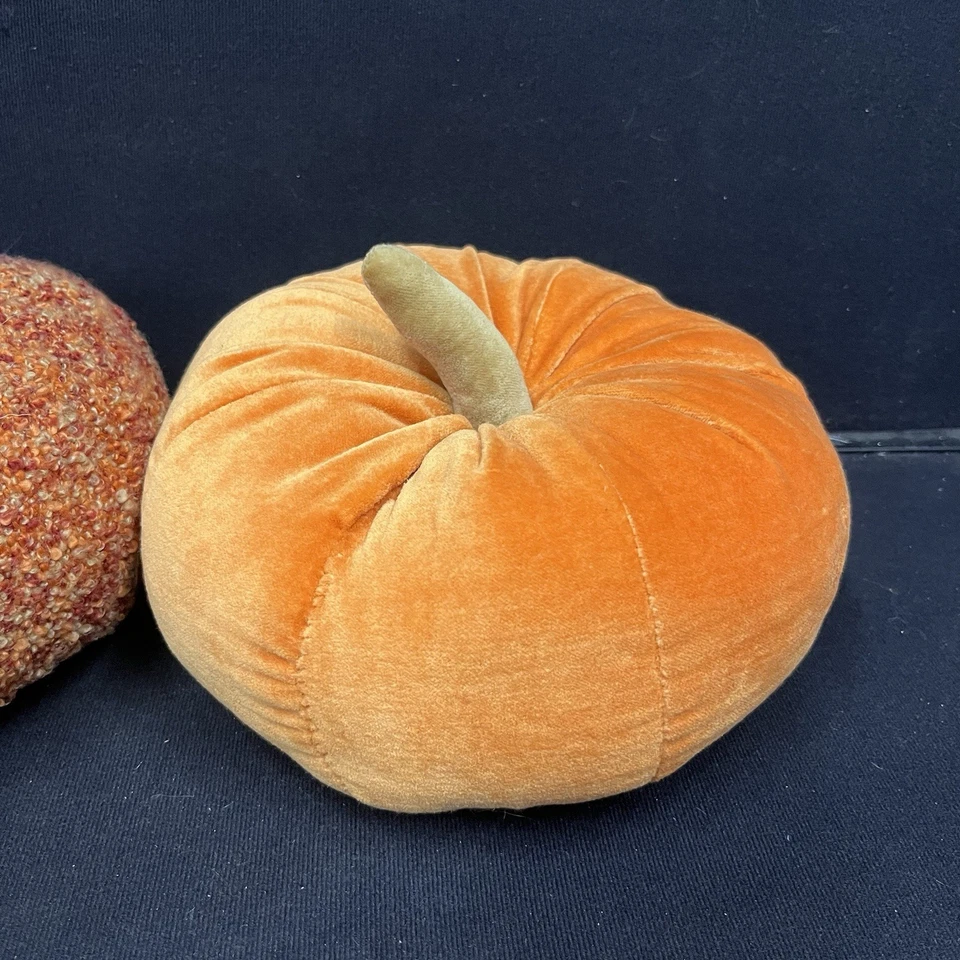 Pottery Barn 舒适南瓜枕头套装两种橙色不同类型二手 — 第 3/4 张图片