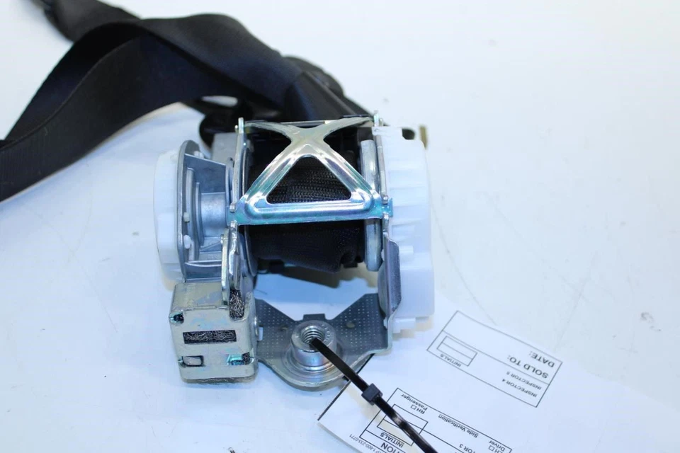 2015-16 BMW 435i Gran Coupe xDrive Front LH Seat Belt Retractor 72117272475 OEM - Image 4 of 4