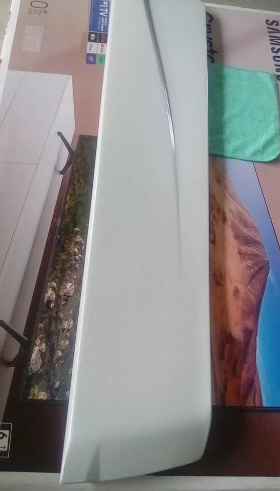 1991-1999 Mitsubishi 3000GT Left Door Molding/Cladding (Galaxy White Pearl) - Image 2 of 4