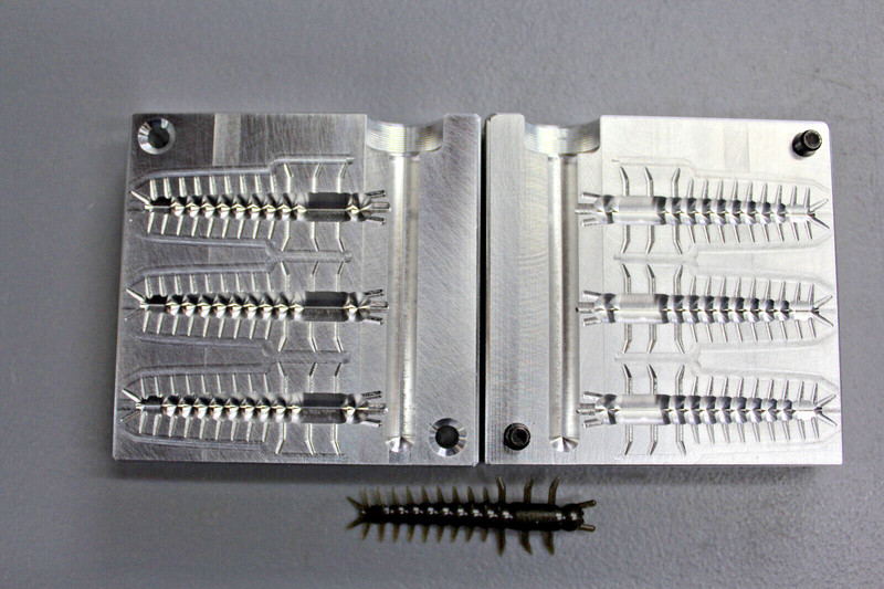 Aluminum soft bait mold -2" Hellgrammite- 3 cavity