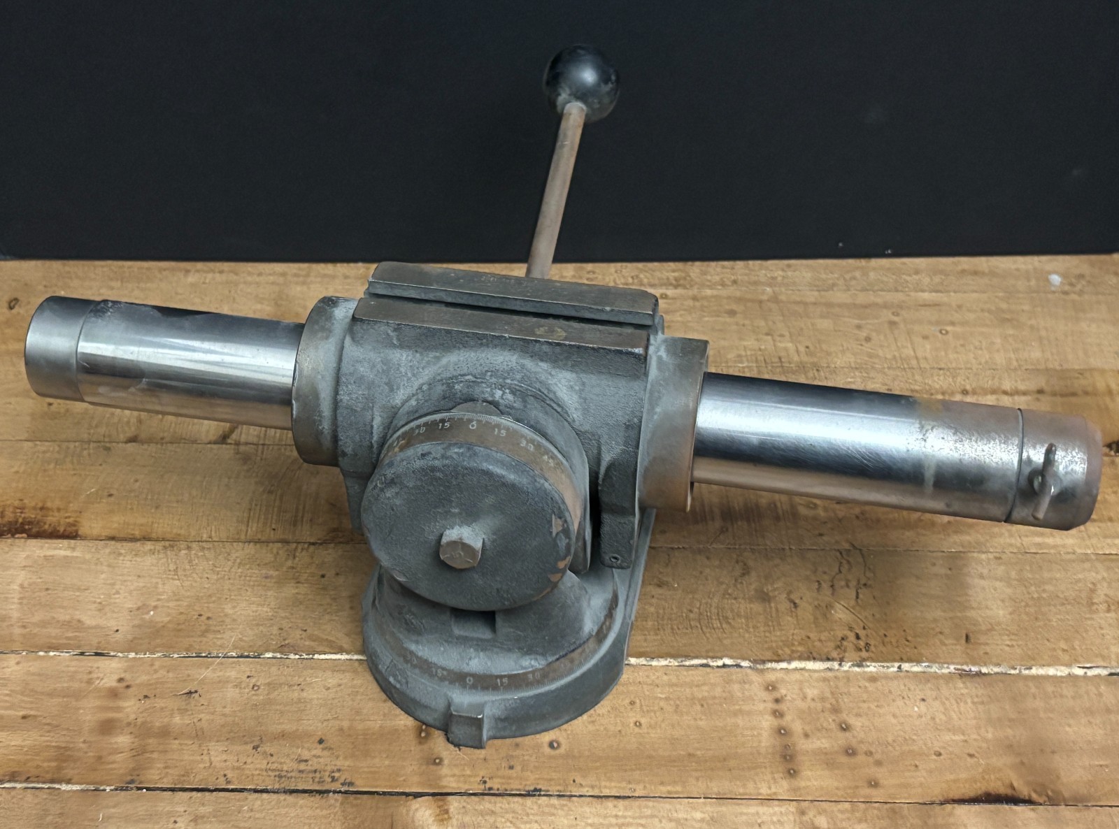 Harig Air-Flo Endmill Grinding Fixture with 16" bar