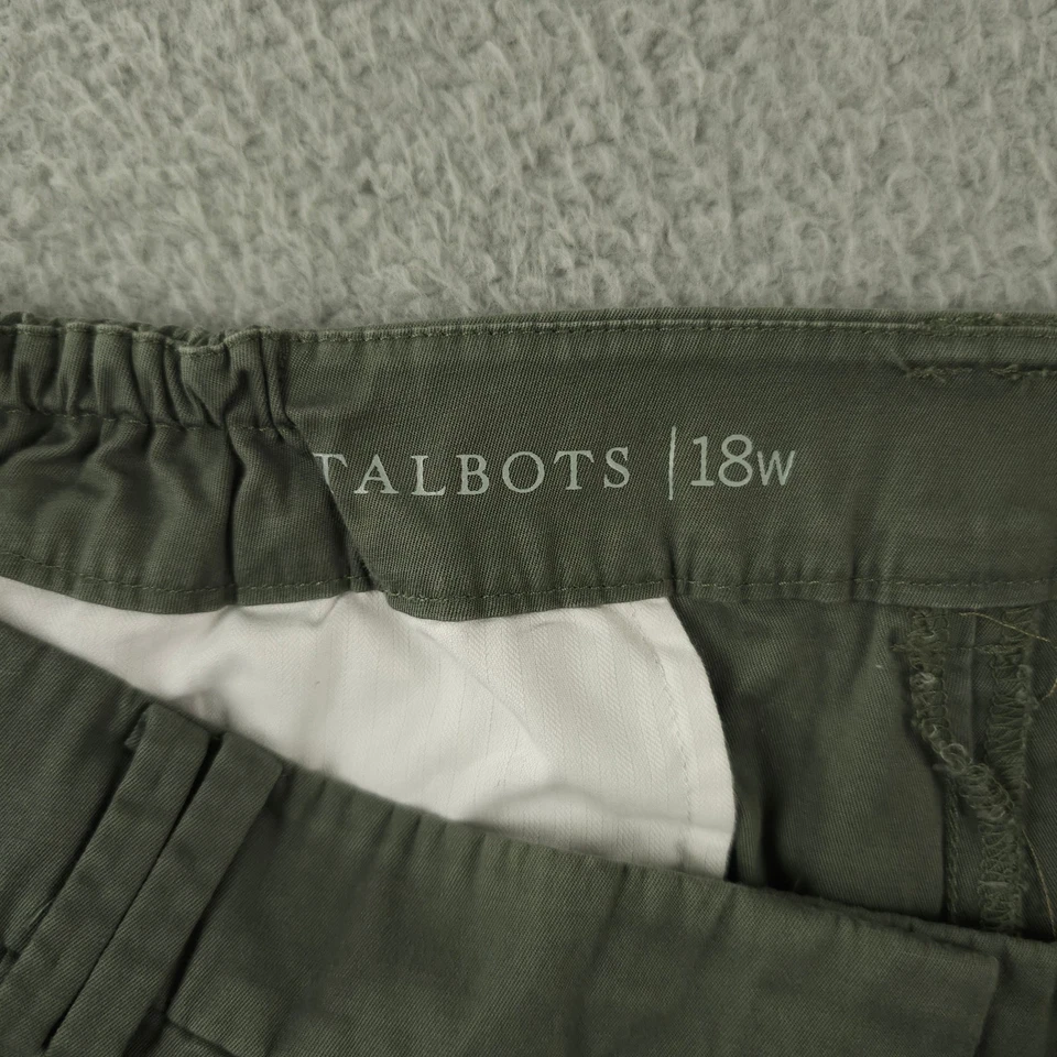 Talbots Shorts Womens 18W Plus Green Chino Button Side Elastic Waist Casual 7" - Image 3 of 4