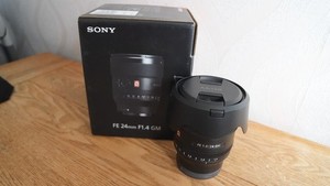 Sony 24mm F1.4 G Master GM Full Frame Lens for Sony E-Mount (SEL24F14GM) *****