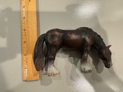 Schleich of Germany Horse 13605 Clydesdale  Grazing Mare Dark Brown 2005 w/Shoes