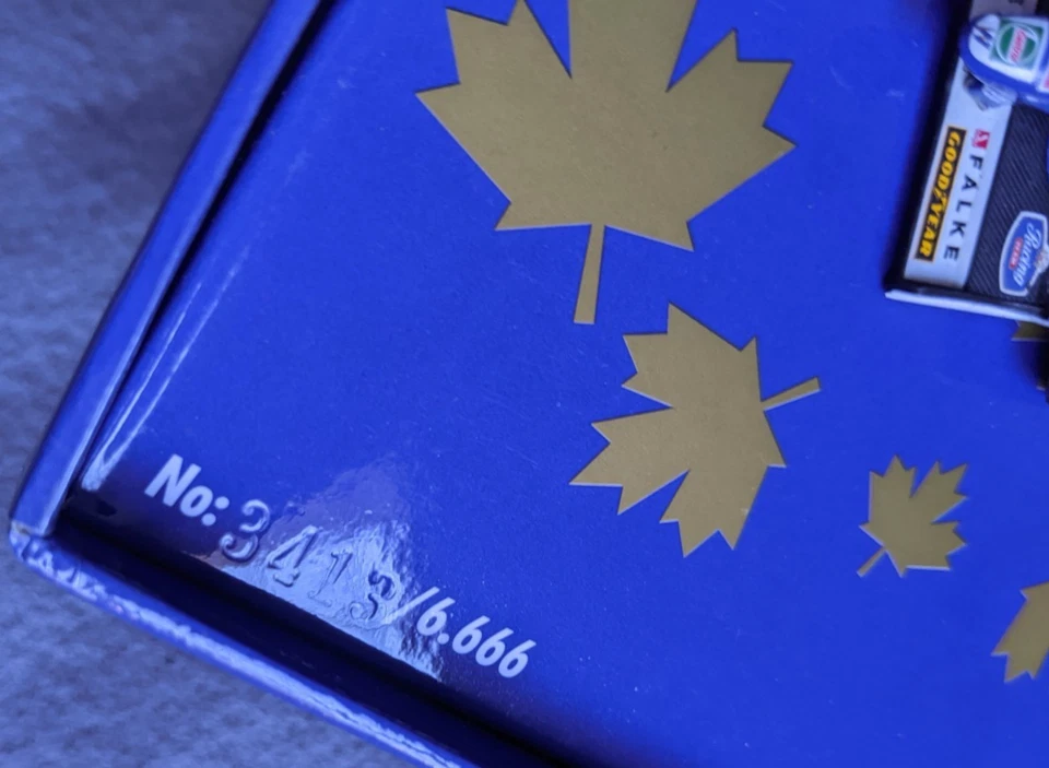 Minichamps Williams Renault FW19 Jacques Villeneuve Champ1997  1/43 LE /6666 - Image 4 of 4