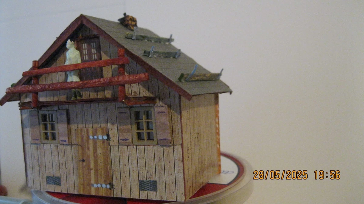 Maquette de gare pour train HO - Modélisme
