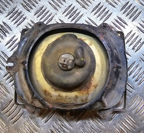 NISSAN URVAN E24 1988-1995 HEADLIGHT UK RHD - 第 2/2 張圖片
