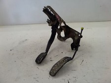 Mazda Miata MX-5 M/T Gas Brake Pedal NA 90-97 OEM 5 Speed