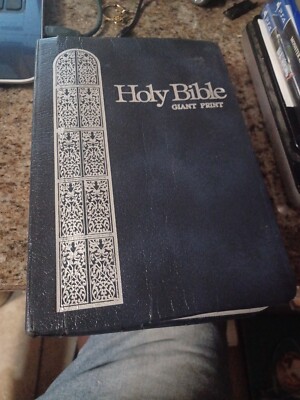 Holy Bible King James Version Giant Print Reference Concordance Red ...