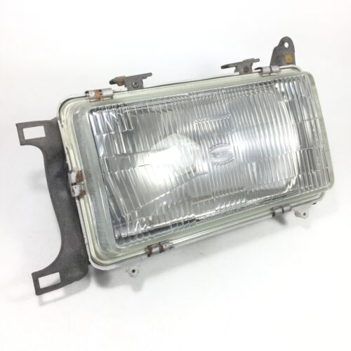 Headlight Lamp LH Toyota Carina TA40 Crown MS110 MS112 KOITO 30-68 USED - Picture 2 of 12