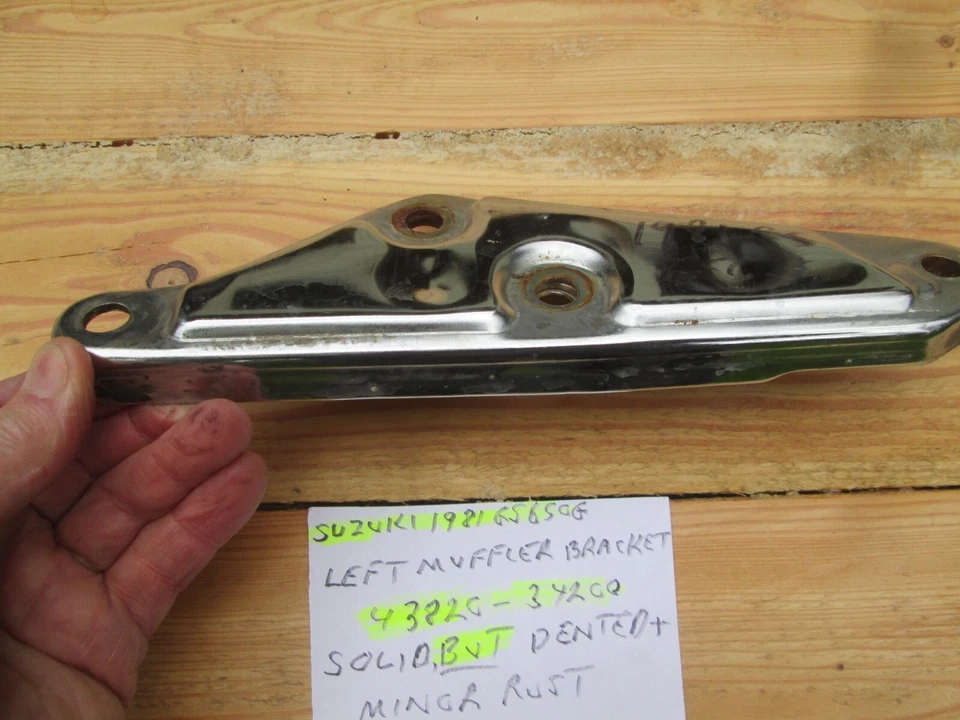 Suzuki OEM 1981 GS650G/GS650GL SUPORTE SILENCIADOR ESQUERDO 43820-34200 DECENTE - Imagem 3 de 4