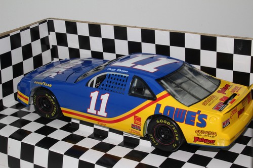 ERTL WHITE ROSE COLLECTIBLES TEAM LOWE'S THUNDERBIRD, #11 BRETT BODINE, 1:18 NIB - Picture 6 of 7