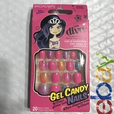 KISS BROADWAY Little Diva 20 Gel Candy Stick-On Nails 60689 BLDG01 unsealed NIB