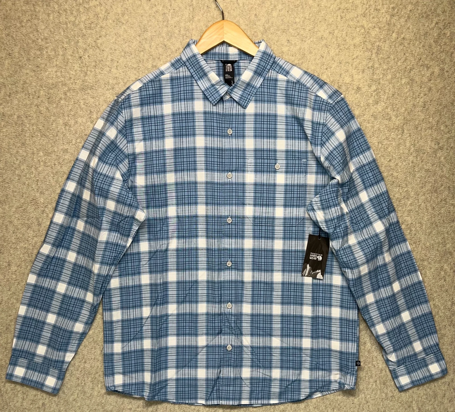 NWT Mountain Hardwear Mens Button Up Shirt Blue White Plaid Hiking Outdoors L