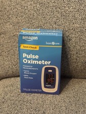 Versatile Pulse Oximeter: Accurate Readings, Lanyard, and Batteries Included