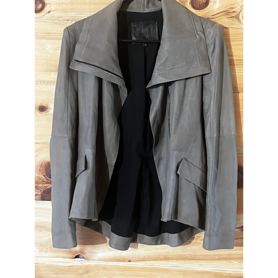 Dawn Levy Leather Grey Zip up jacket. Womens Medium. High-Low. Soft! - Image 2 of 4