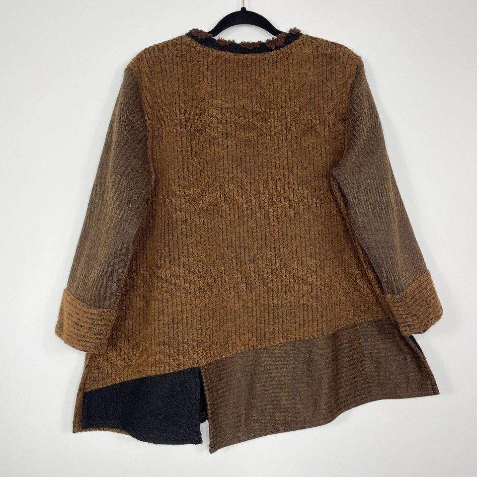 Suéter túnica Ali Miles para mujer 1X marrón texturizado asimétrico look por capas artístico Foto 2 de 4