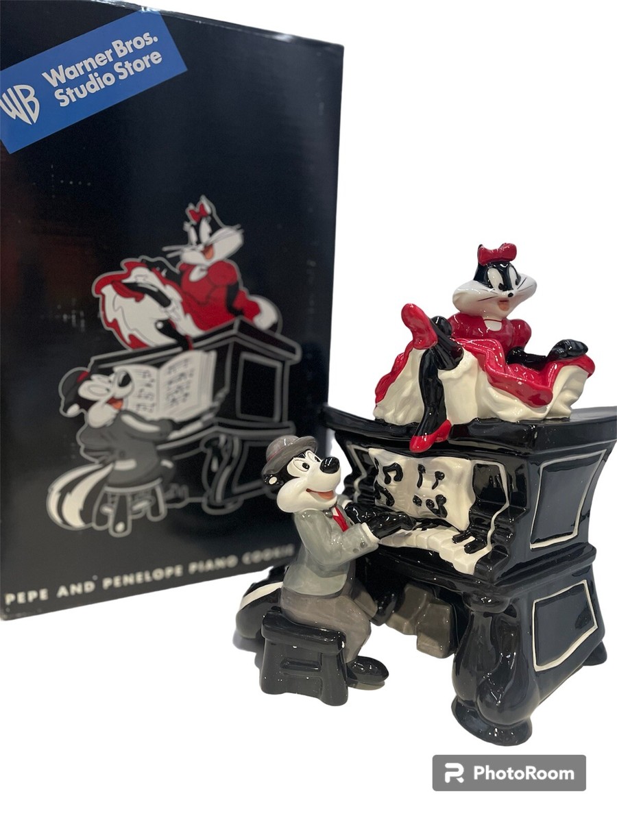 New Warner Brothers PEPE LE PEW & PENELOPE Piano Cookie Jar