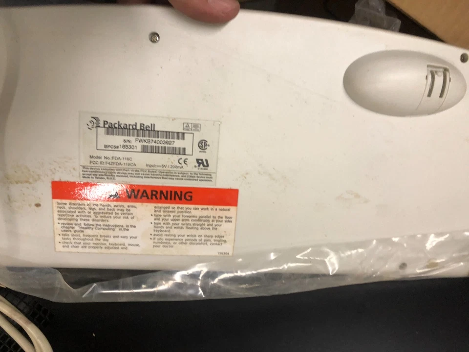Vintage Packard Bell PS/2 Computer Media Select Keyboard Beige White FDA-116C - Image 2 of 4