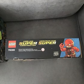 Lego DC Comics Super Heroes 76086 Knightcrawler Tunnel Attack Factory Sealed