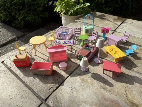 Vintage 80s Miniature Dollhouse Furniture Lot Kitchen & Home Decor Table Chairs