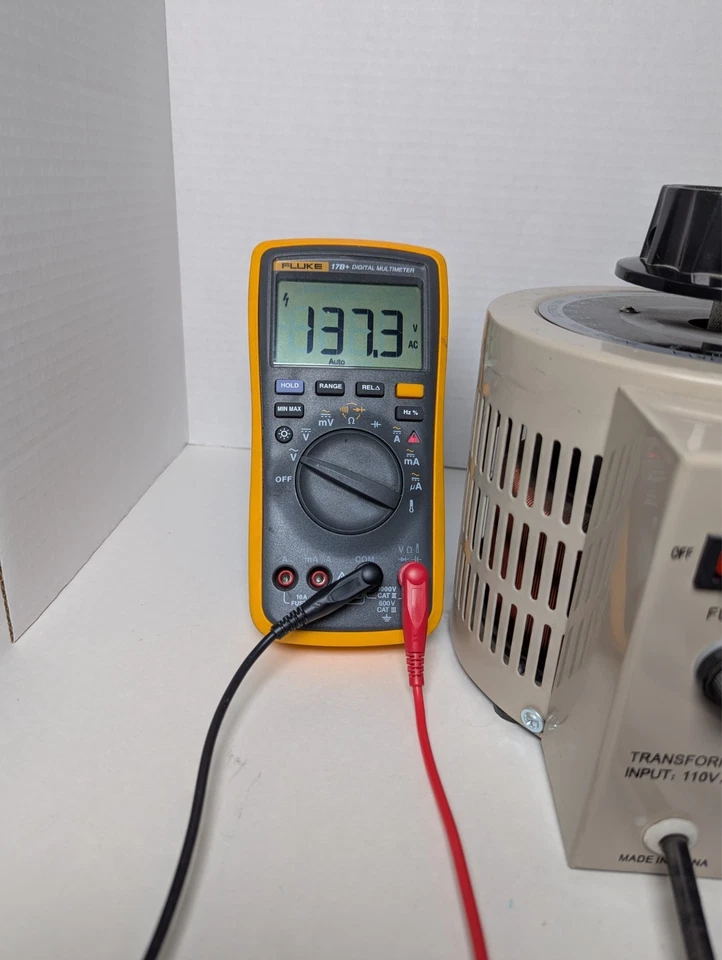 Transformador variável TDGC2 – 1KM 1000VA saída CA 10A - Imagem 4 de 4