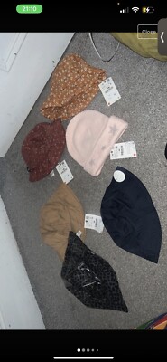 Zara 10-14 Alter Mädchen Eimerhüte. Beanies Konvolut 